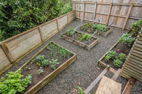 Photo of property in 17 Hewett Way, Ngaio, Wellington, 6035