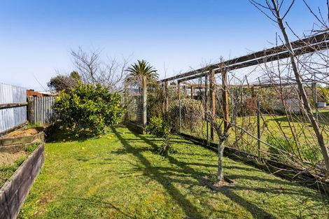 Photo of property in 5 Flint Road West, Stratford, 4332