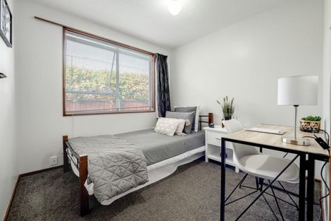 Photo of property in 1/18 Heaphy Place, Casebrook, Christchurch, 8051