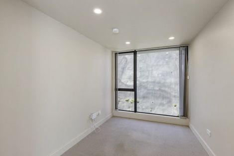 Photo of property in Shelley Bay Terraces, 23/61 Maupuia Road, Maupuia, Wellington, 6022