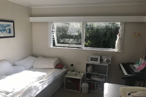 Photo of property in 9 Hauraki Crescent, Pinehill, Auckland, 0632