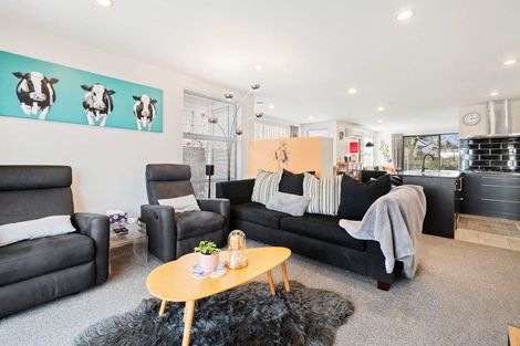 Photo of property in 198 Porchester Road, Takanini, 2112