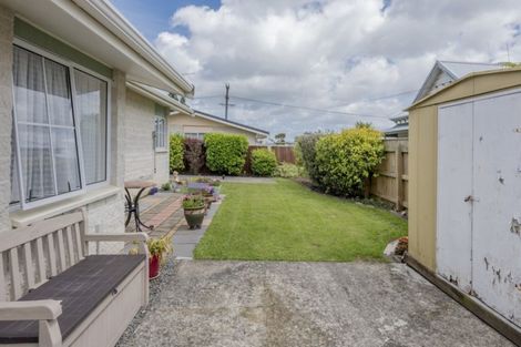 Photo of property in 73 Liverpool Street, Levin, 5510