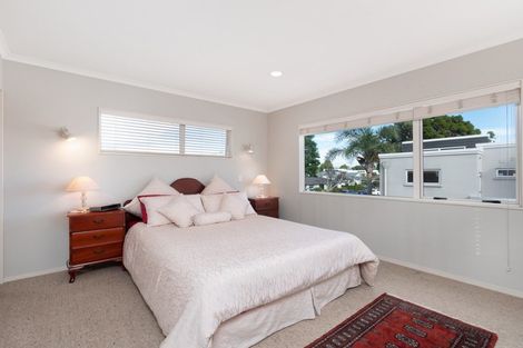 Photo of property in 4/23 Third Avenue, Tauranga, 3110