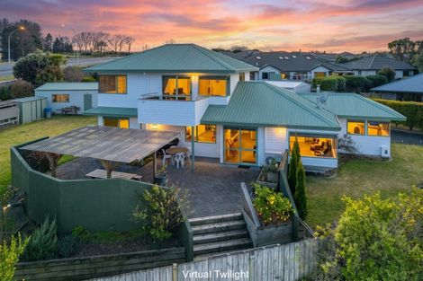 Photo of property in 33 Kahurangi Drive, Rangatira Park, Taupo, 3330