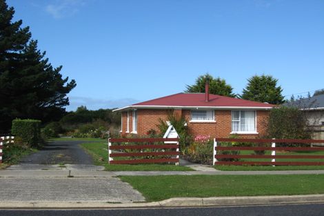 Photo of property in 11 Viscount Road, Waldronville, Dunedin, 9018