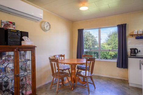 Photo of property in 4 Mathew Street, Dannevirke, 4930