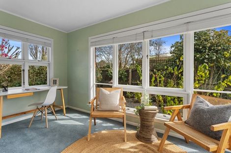 Photo of property in 53 Westburn Terrace, Burnside, Christchurch, 8041