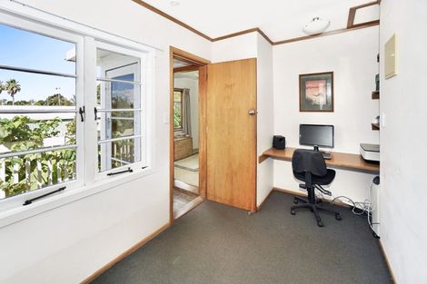 Photo of property in 12 Cameron Road, Te Puke, 3119