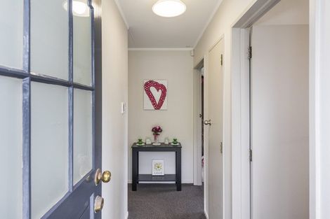 Photo of property in 53 Carter Crescent, Awapuni, Palmerston North, 4412