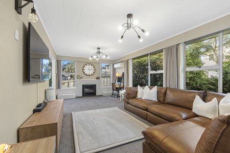 Photo of property in 3 Erica Place, Bell Block, New Plymouth, 4312