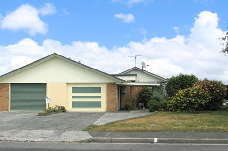 Photo of property in 7a Roband Crescent, Brown Owl, Upper Hutt, 5018