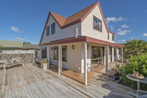 Photo of property in 17 Park Lane, Whitianga, 3510