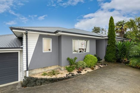 Photo of property in 48 Makora Road, Massey, Auckland, 0614