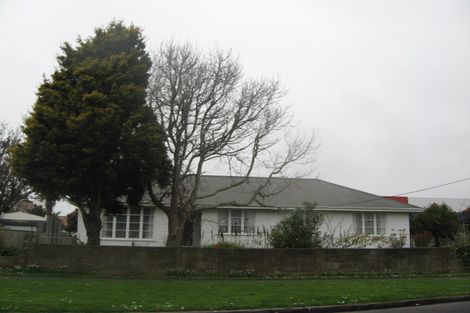 Photo of property in 28 Grey Street, Waitara, 4320