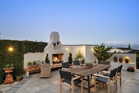 Photo of property in 65 Nicholson Road, Khandallah, Wellington, 6035