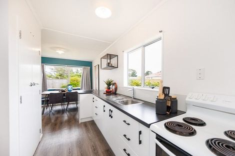 Photo of property in 20b Hilton Grove, Kelvin Grove, Palmerston North, 4414