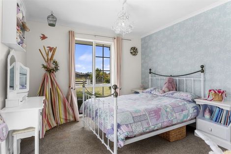 Photo of property in 29 Northside Drive, Waikuku, Rangiora, 7473