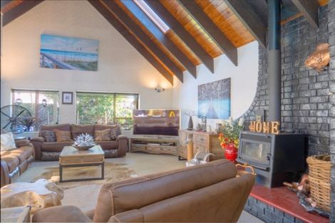 Photo of property in 1a Sisam Place, Whakatane, 3120