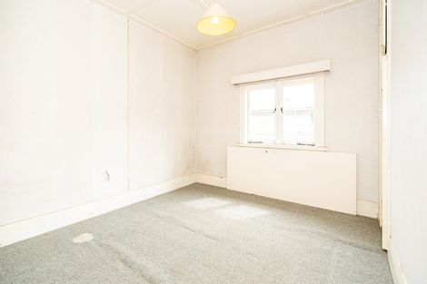 Photo of property in 28 Huia Avenue, Forest Lake, Hamilton, 3200