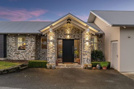 Photo of property in 9 Hollyhock Lane, Wanaka, 9305