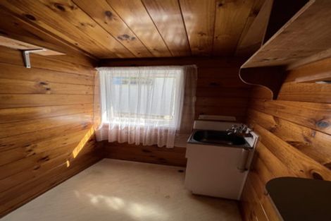 Photo of property in 14 Binda Place, Botany Downs, Auckland, 2010