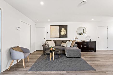 Photo of property in 16 Perla Road, Pukekohe, 2120