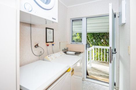 Photo of property in 32 Wainui Road, Raglan, 3225