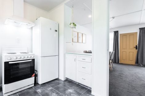 Photo of property in 2/201 Kenilworth Road, Mayfair, Hastings, 4122