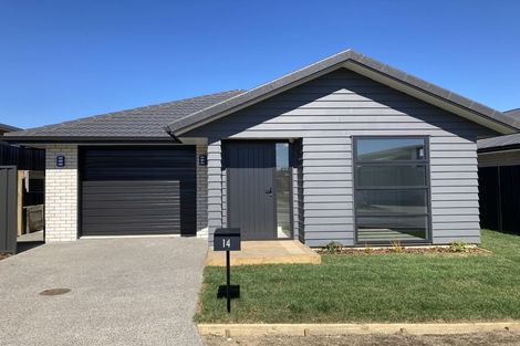 Photo of property in 14 Ash Lane, Omokoroa, 3114