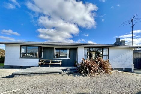 Photo of property in 96 Grove Street, Tinwald, Ashburton, 7700
