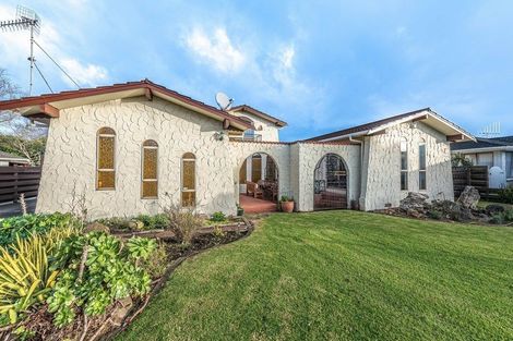 Photo of property in 22 Akepiro Place, Tawhero, Whanganui, 4501