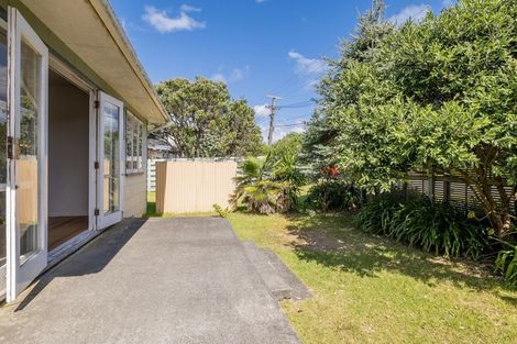 Photo of property in 40 Field Way, Waikanae Beach, Waikanae, 5036