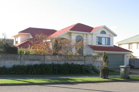 Photo of property in 20 Amesbury Drive, Churton Park, Wellington, 6037