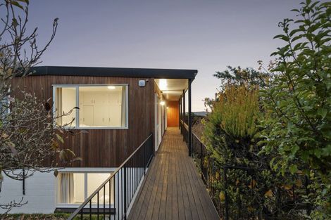 Photo of property in 212 Dyers Pass Road, Cashmere, Christchurch, 8022