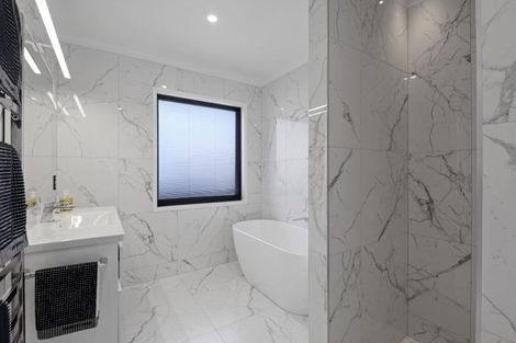 Photo of property in 13 Owen Drive, Darfield, 7510