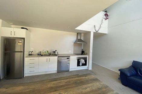 Photo of property in 16/17 Owens Place, Mount Maunganui, 3116