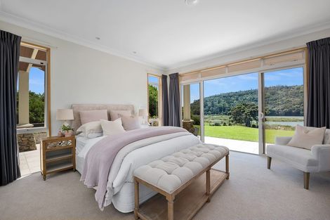 Photo of property in 109 Warman Road, Okura, Auckland, 0792