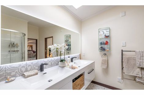 Photo of property in 37 Chinnerys Road, Woodend, 7610