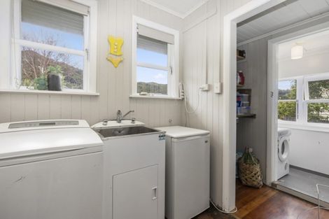 Photo of property in 76 Wilkie Crescent, Naenae, Lower Hutt, 5011