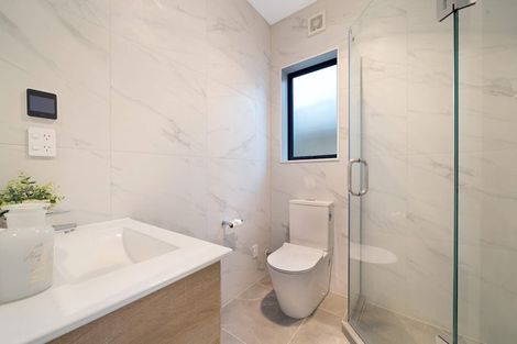 Photo of property in 22b Toru Street, Te Atatu Peninsula, Auckland, 0610