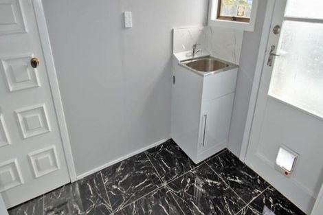 Photo of property in 64 Hyperion Drive, Randwick Park, Auckland, 2105