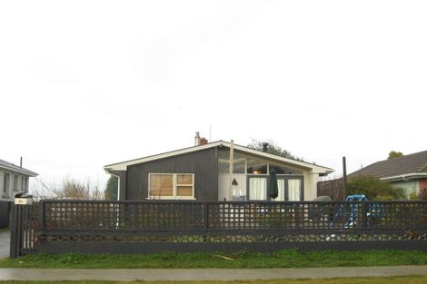 Photo of property in 61 Nichol Street, Heidelberg, Invercargill, 9812