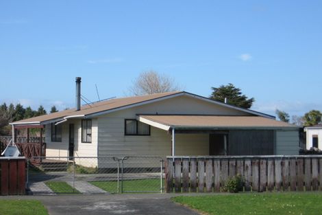 Photo of property in 33 Bethune Street, Featherston, 5710
