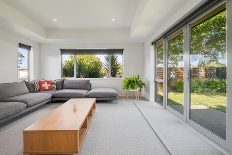 Photo of property in 27 Reka Street, Parklands, Christchurch, 8083