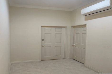 Photo of property in 105 Winara Avenue, Waikanae, 5036