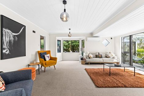 Photo of property in 33 Reeve Drive, Havelock North, 4130