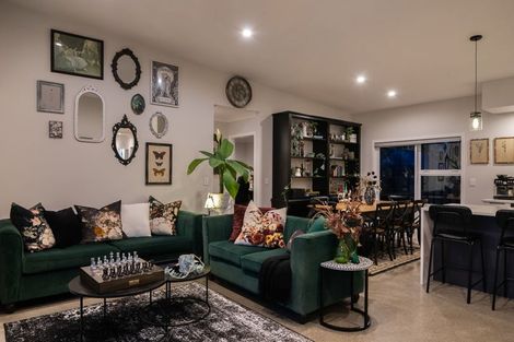 Photo of property in 15b Winton Street, Paraparaumu Beach, Paraparaumu, 5032