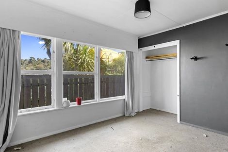 Photo of property in 4/5 Westminster Road, Wainuiomata, Lower Hutt, 5014