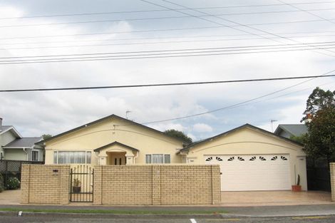 Photo of property in 14 Copeland Street, Hutt Central, Lower Hutt, 5011